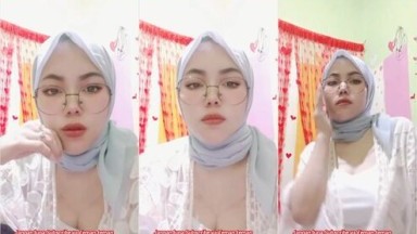 Bokep Indo Hijab Style Pamer Uting - Ling Bokep