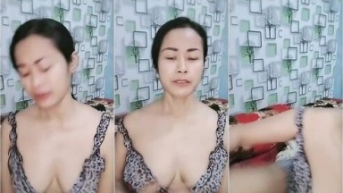 Bokep Indo Mamih Ocha Spill Uting - Tele Liveshow4646 - PasarBokep