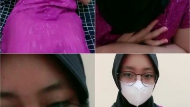 Bokep Jilbab - Mimin Jilbab Show Belahan Dan Paha Mulus - At Live Omek - Bokephd