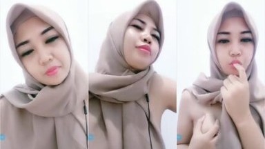 Bokep Indo - Flo Live Hijab Pamer Toket 1 - Bokephd