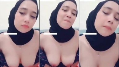 Bokep Indonesia Terbaru Porn Gadis Jilbab Toge Tiava 18 - Bokep Link