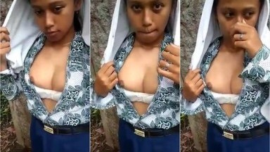 Bokep Indo Jilbab Smp Pamer Tete - Indoporn