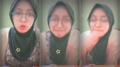 Bokep Indo Mama Muda Berjilbab Live Hot Mendesah 2 - Bokep Hd