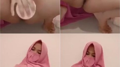 Bokep Indo Jilbab Tudung Indonesia Playing With Huge Toy - Erome