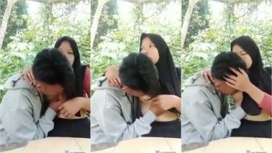 Bokep Indo - Gairah Ukhty Nyusui Pacar Di Taman - RuangBokep