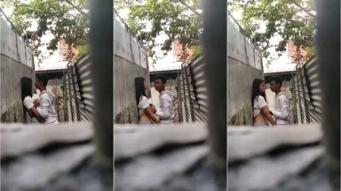 Bokep Indo Ngerekam Abg Mesum Belakang Rumah - Xhamster