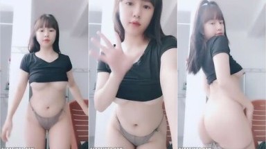 Bokep Indo Pekaapoo Dedek Gemes 18Yo Jepit Memek - Bokepsin Ts - Asupan Bokep