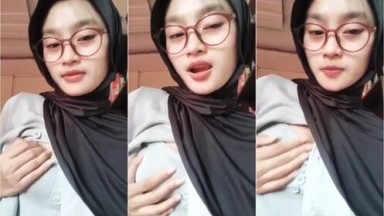 Bokep Indo Ukhti Hijab Cantik Paling Jago Bikin Sange - Ruang Bokep - Bokep Info