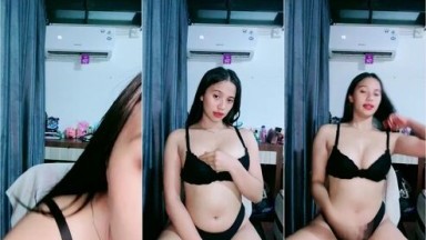 Bokep Indo Telanjang Dada Remas Toket Mungilnya Echa Id 43928900 Mango - Avtub - Asupan Bokep