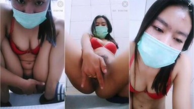 Bokep Indo Liveshow Tante Tyas Di Kamar Mandi - PasarBokep