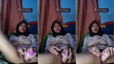 Bokep Indo Mirna Jilbab Colmek Pake Dildo Gede Merem Melek - Bokepi Simontok